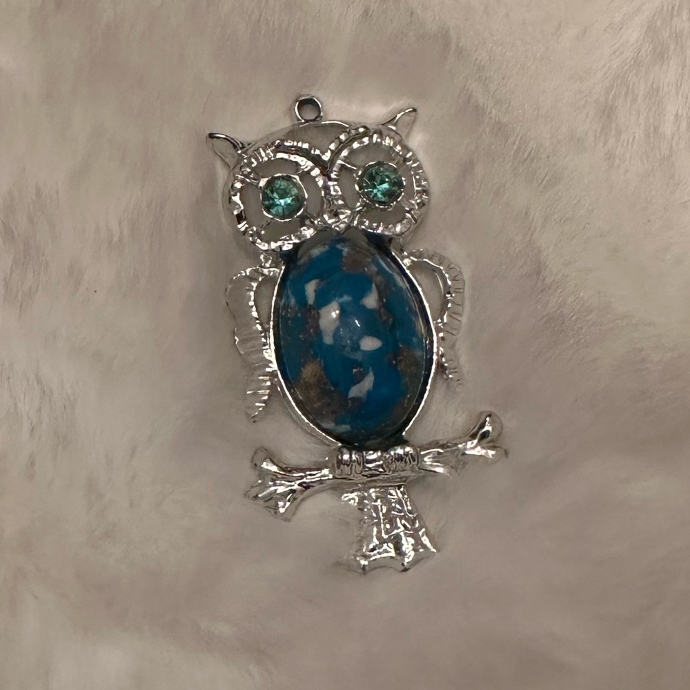 Silver Owl Pendant with Blue Gemstone